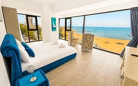 Maritimo Aparthotel